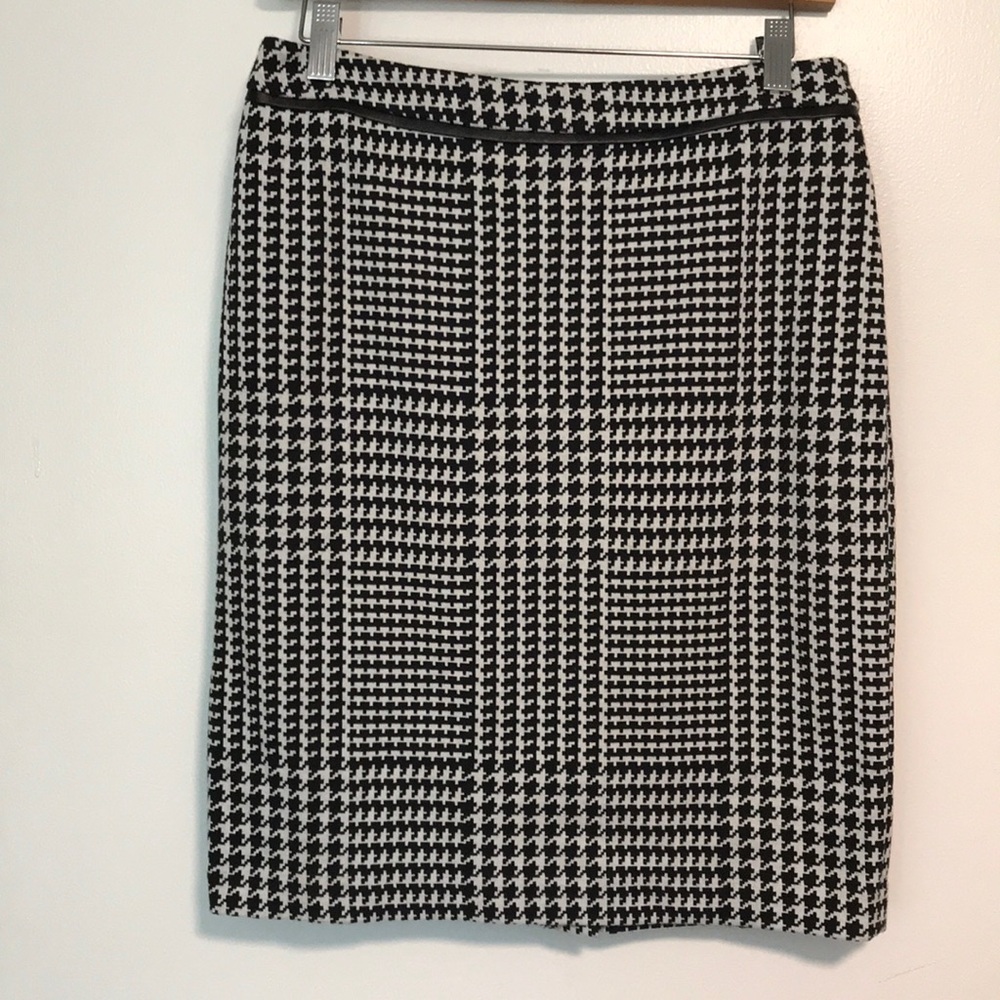 NEW Talbots Houndstooth‎ Skirt. 8P